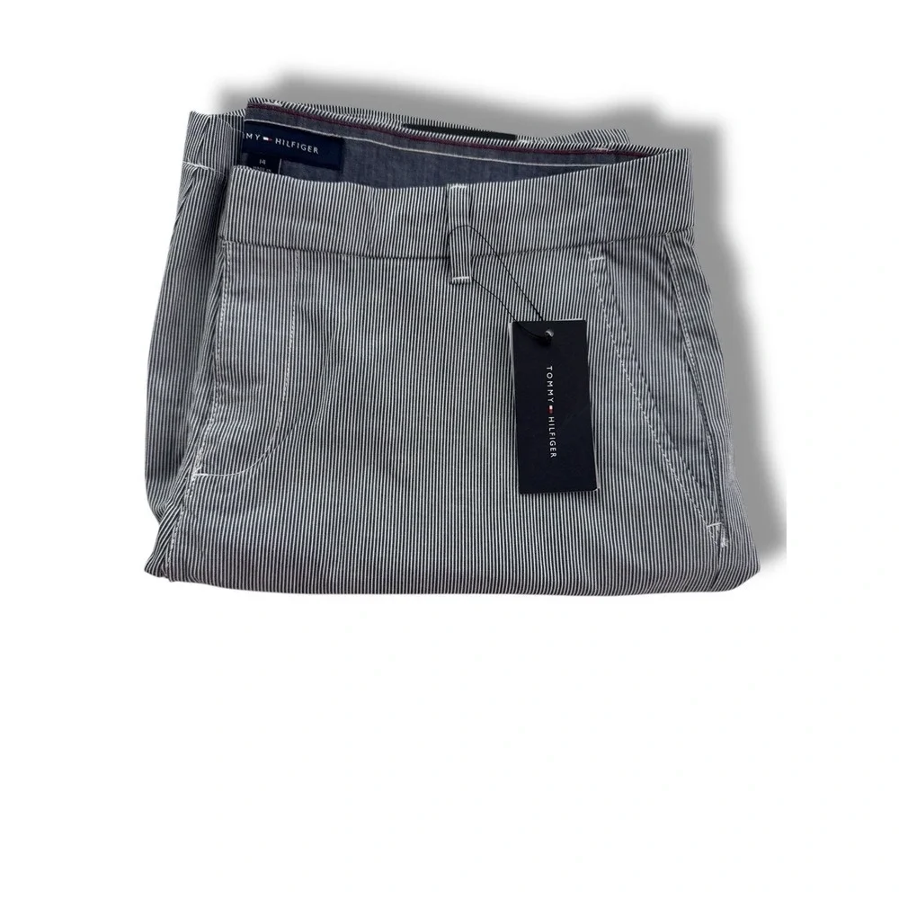 Tommy Hilfiger Hollywood Shorts Womens 14 Blue‎ White Seersucker Stripe 9 Inseam